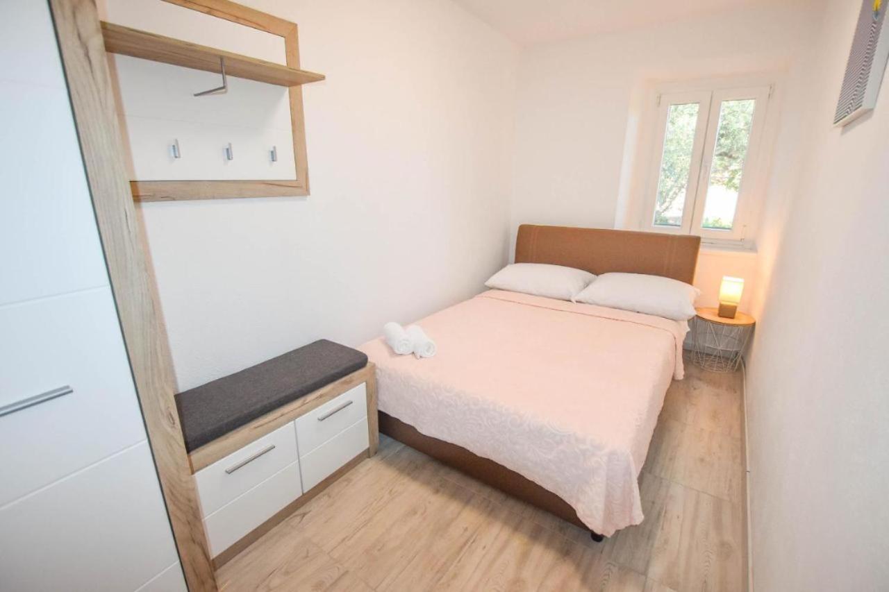 Suite Apartment Toni Poljana  Εξωτερικό φωτογραφία